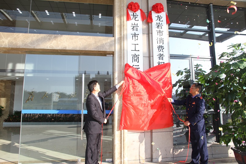 л�������г���¬��ƽ�ֳ���ͬΪ�й��̾����ۺϷ���������